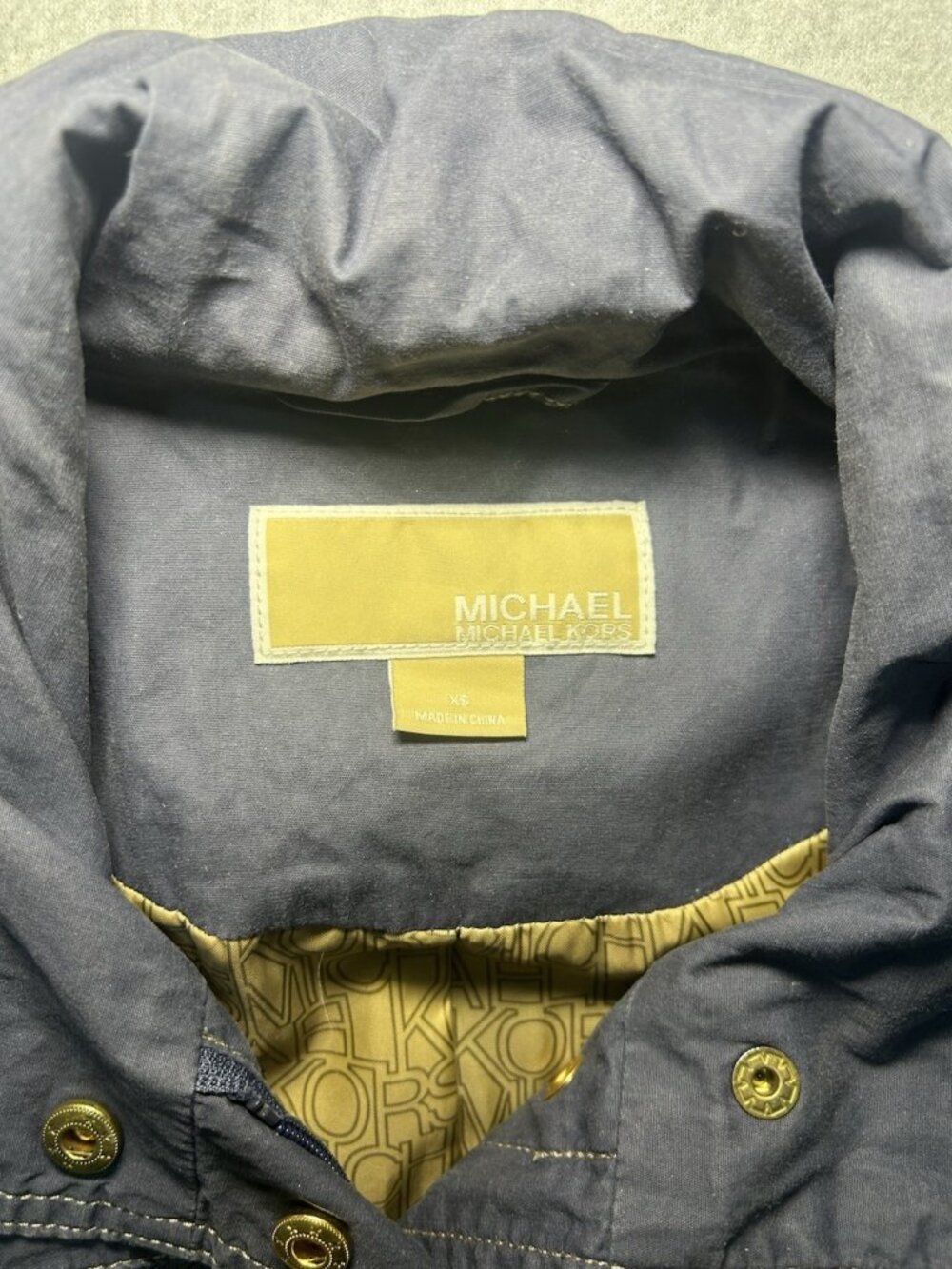 Michael Kors Women Long Sleeve Full Zip Windbreaker Jacket Navy Gold Size XS - Picture 3 of 11